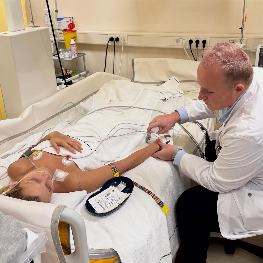 بيلا حديد تُنقل على فراش “لايم” المزمن في ألمانيا.. وتجدد دعمها لفلسطين